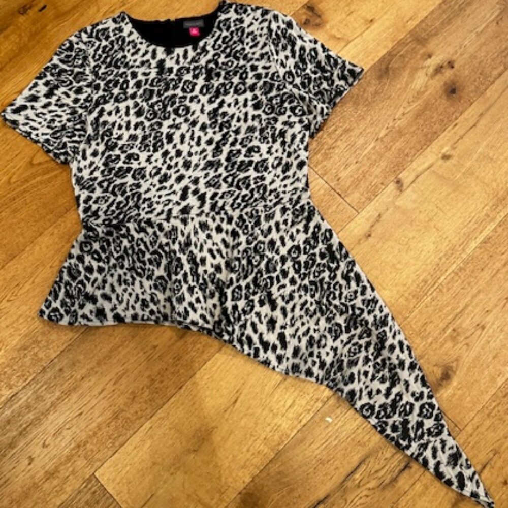 Vince Camuto Leopard Peplum Top